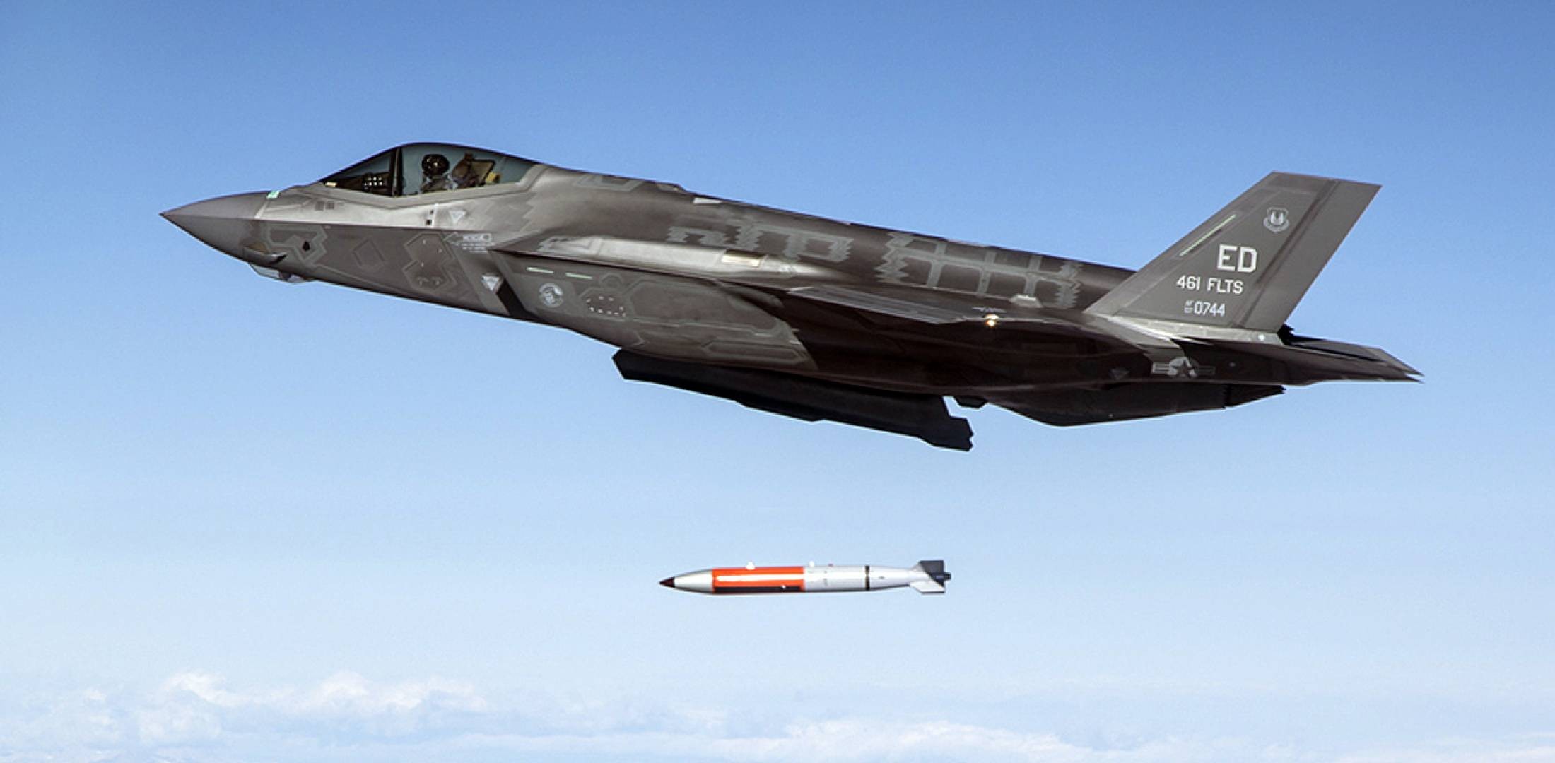 B61-12.jpg