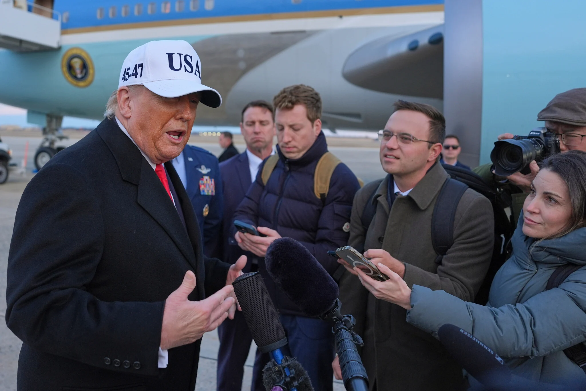 trump_1a.webp